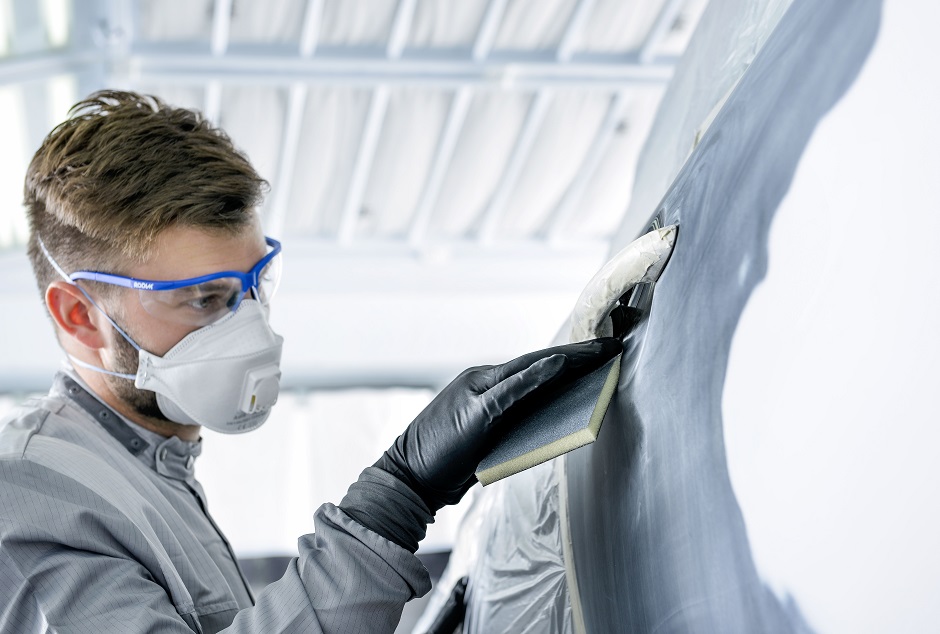 sanding sponge application